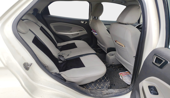 2017 Ford Ecosport TITANIUM 1.5L DIESEL, Diesel, Manual, 2,16,300 km, interior