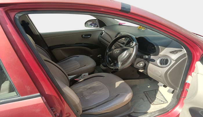 2011 Hyundai i10 MAGNA 1.2, Petrol, Manual, 1,11,357 km, interior