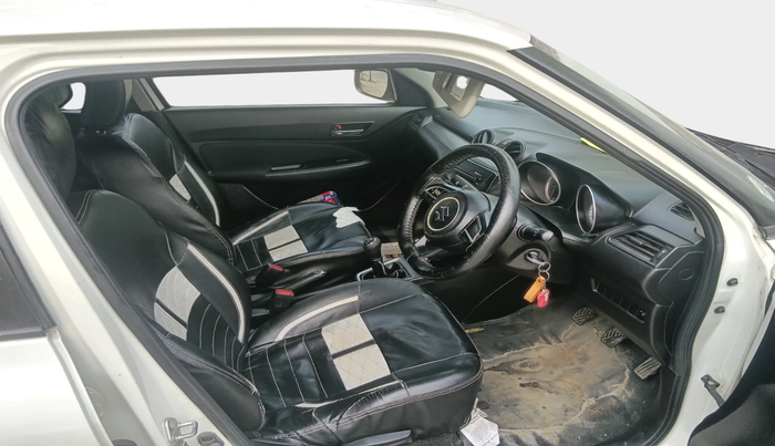 2018 Maruti Swift VDI, Diesel, Manual, 1,24,838 km, interior
