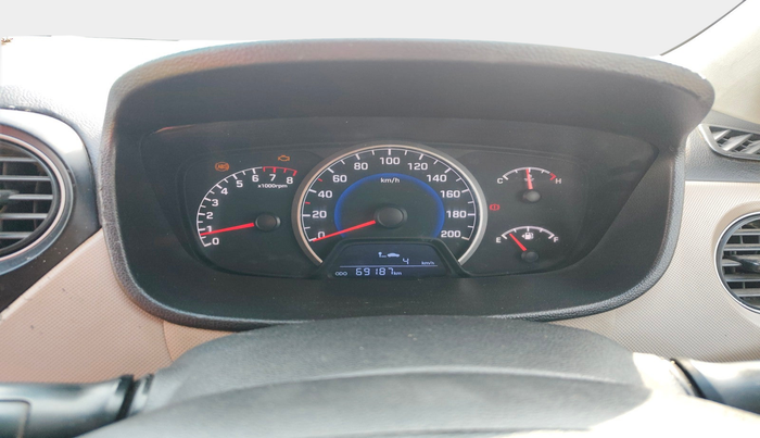 2019 Hyundai Grand i10 SPORTZ 1.2 KAPPA VTVT, Petrol, Manual, 69,187 km, interior