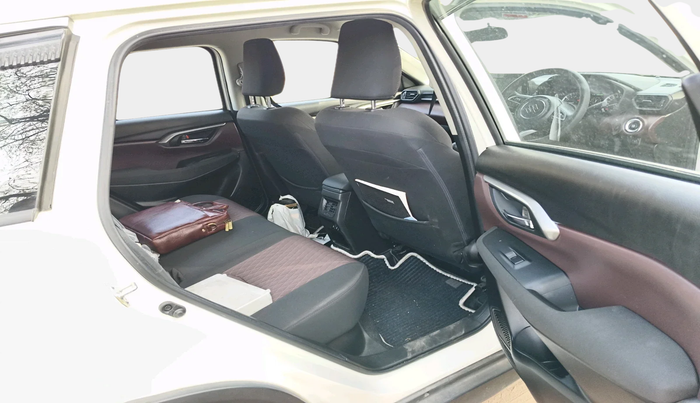 2025 Maruti Grand Vitara DELTA CNG, Petrol, Manual, 11,623 km, interior