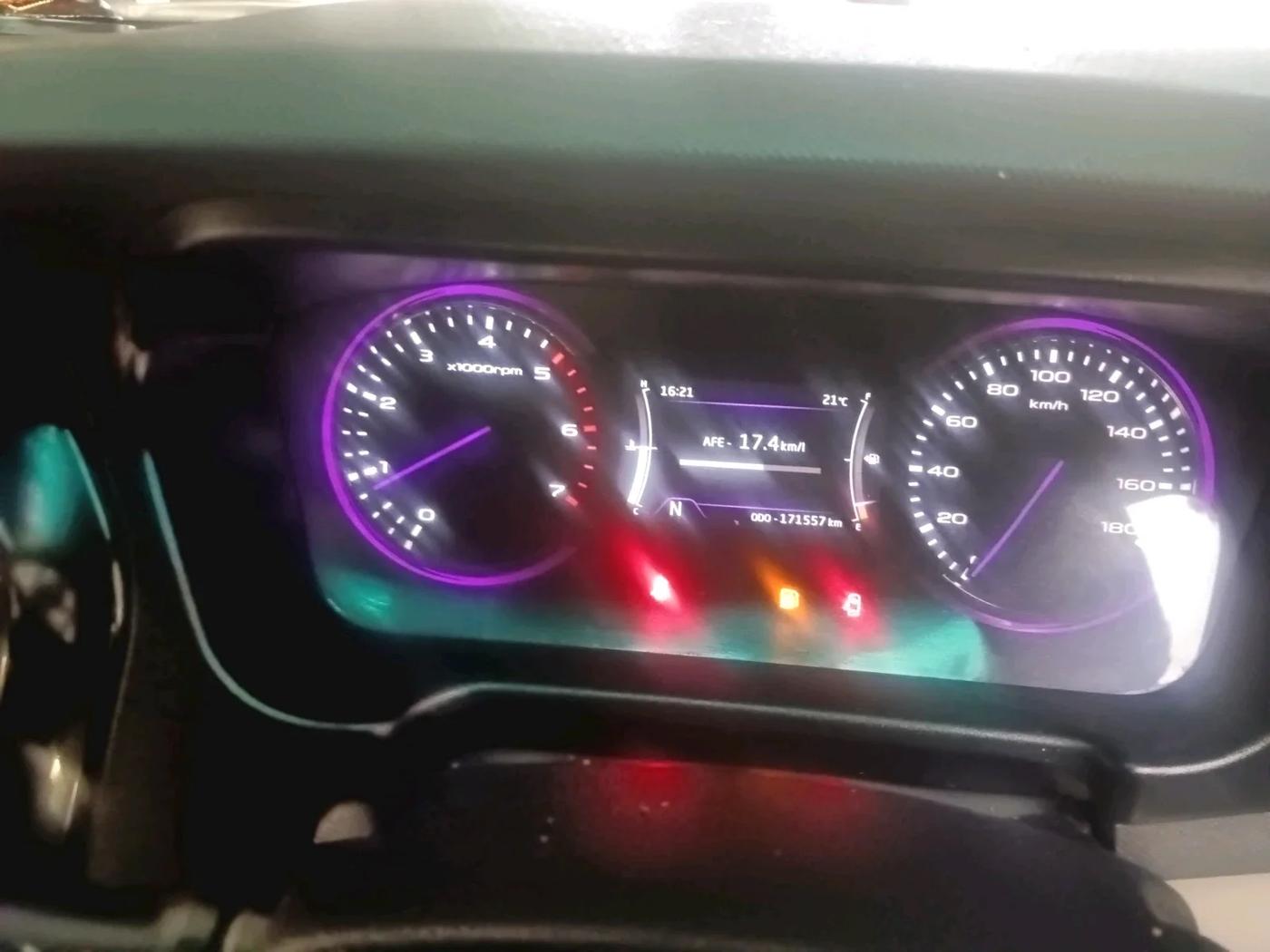 2019 Mahindra MARAZZO M6 8 STR, Diesel, Manual, 1,71,557 km, interior