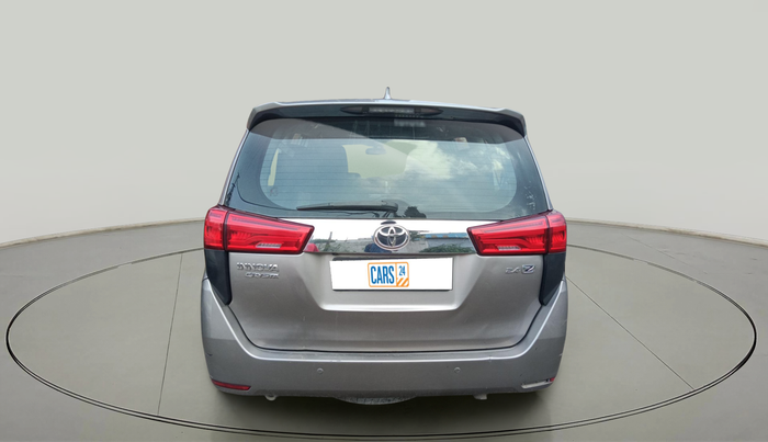 2017 Toyota Innova Crysta 2.4 ZX 7 STR, Diesel, Manual, 2,06,388 km, exterior