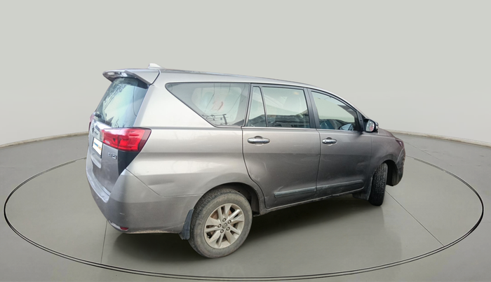 2017 Toyota Innova Crysta 2.4 ZX 7 STR, Diesel, Manual, 2,06,388 km, exterior