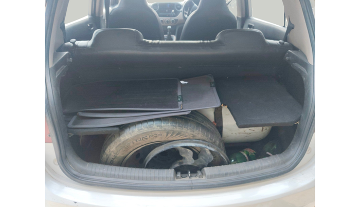 2014 Hyundai Grand i10 MAGNA 1.2 KAPPA VTVT, Petrol, Manual, 1,02,084 km, exterior