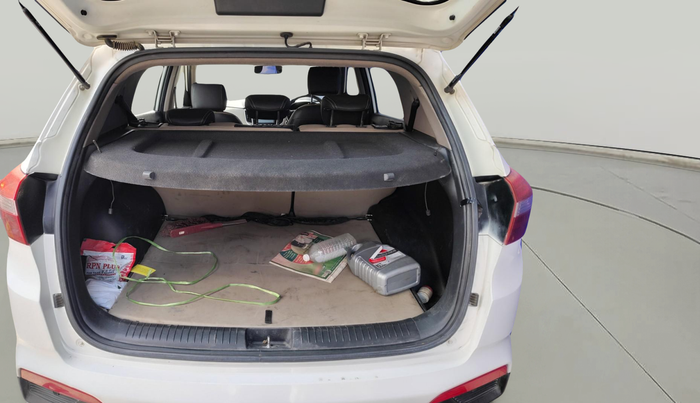 2017 Hyundai Creta SX PLUS AT 1.6 DIESEL, Diesel, Automatic, 1,88,000 km, exterior