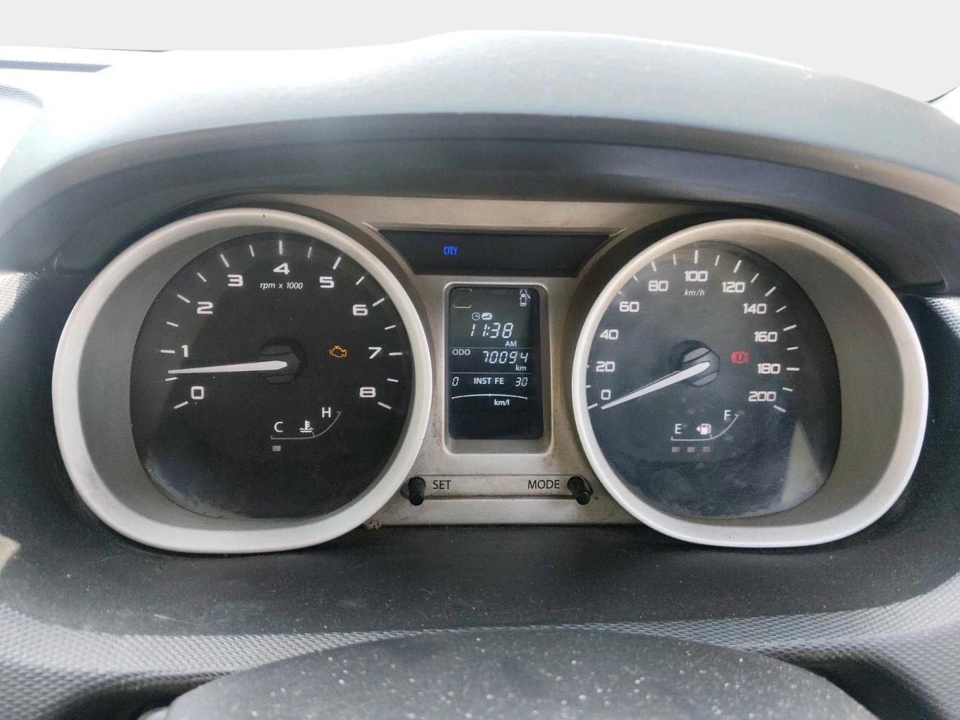 2016 Tata Tiago XZ PETROL, Petrol, Manual, 70,094 km, interior