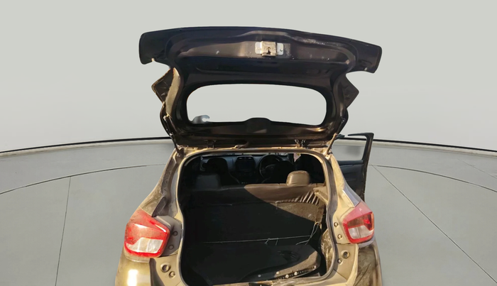 2018 Renault Kwid RXT 1.0, Petrol, Manual, 1,52,704 km, exterior