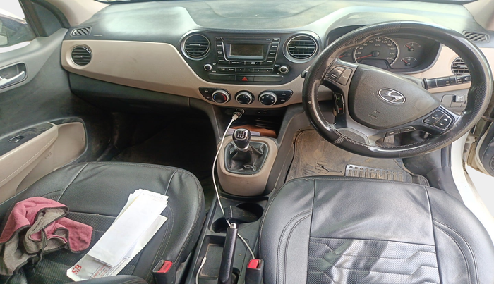 2016 Hyundai Grand i10 SPORTZ 1.2 KAPPA VTVT, Petrol, Manual, 2,43,119 km, interior