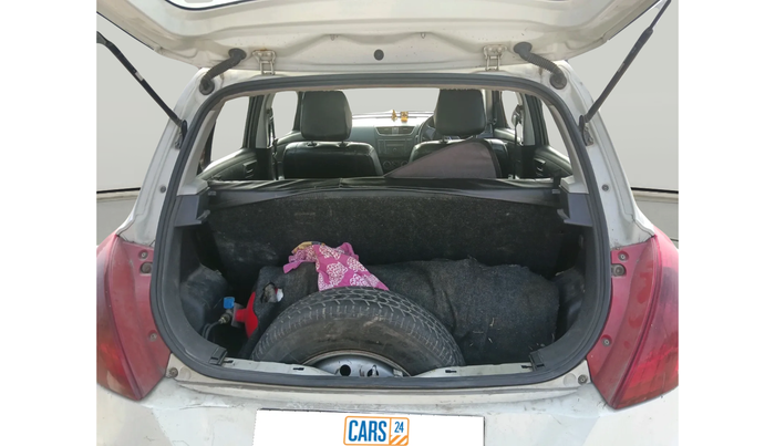 2013 Maruti Swift LXI, Petrol, Manual, 1,15,334 km, exterior