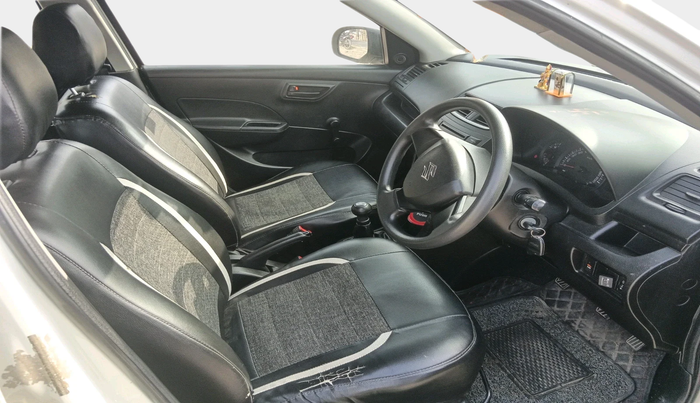 2013 Maruti Swift LXI, Petrol, Manual, 1,15,334 km, interior