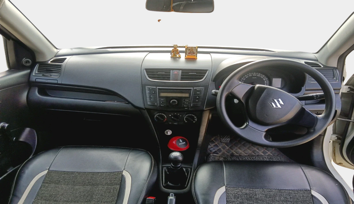 2013 Maruti Swift LXI, Petrol, Manual, 1,15,334 km, interior