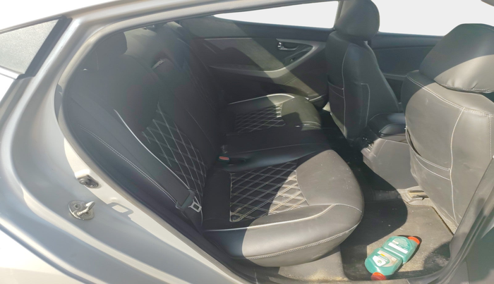 2015 Hyundai New Elantra 1.6 CRDI, Diesel, Manual, 1,34,118 km, interior