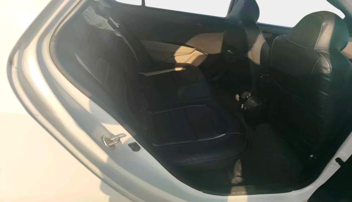 2017 Hyundai Grand i10 MAGNA 1.2 KAPPA VTVT, Petrol, Manual, 68,720 km, interior