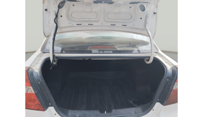 2011 Chevrolet Aveo LS 1.4, Petrol, Manual, 43,999 km, exterior