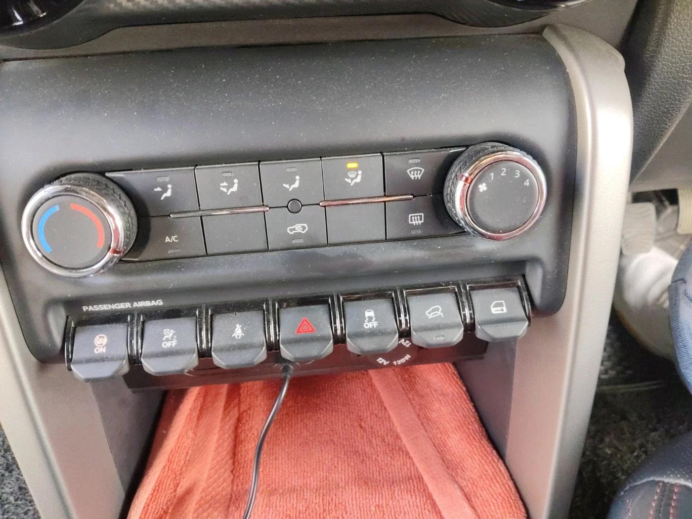 2024 Mahindra Thar LX D HT 2WD MT, Diesel, Manual, 14,145 km, interior