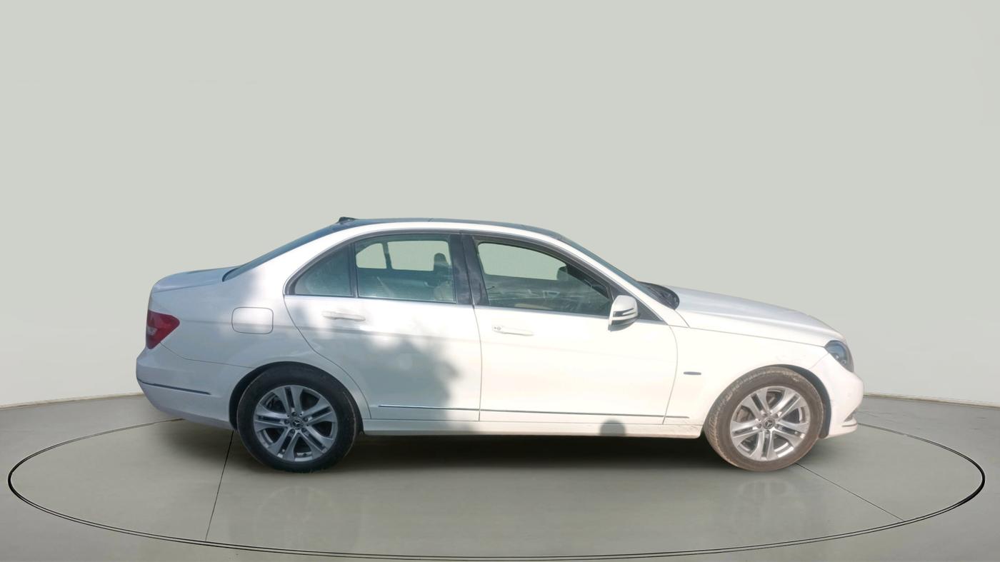 2011 Mercedes Benz C Class 200 CGI AVANTGARDE, Petrol, Automatic, 97,353 km, exterior