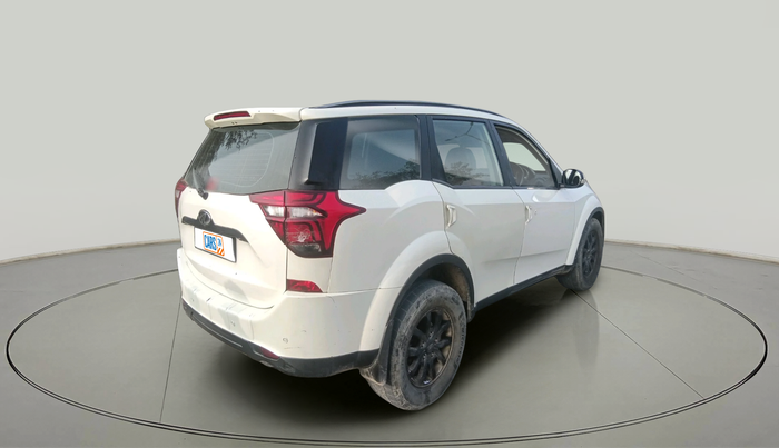 2018 Mahindra XUV500 W9, Diesel, Manual, 59,813 km, exterior