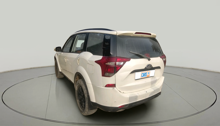 2018 Mahindra XUV500 W9, Diesel, Manual, 59,813 km, exterior