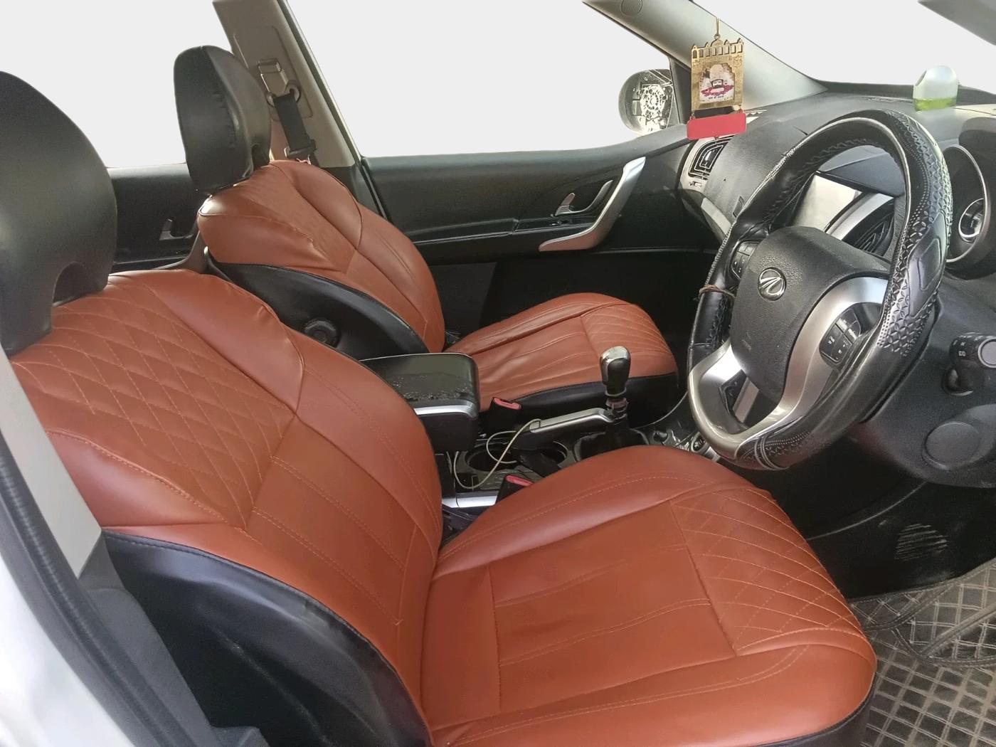 2018 Mahindra XUV500 W9, Diesel, Manual, 59,813 km, interior