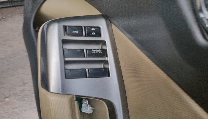 2014 Honda City 1.5L I-VTEC VX, Petrol, Manual, 1,16,456 km, interior