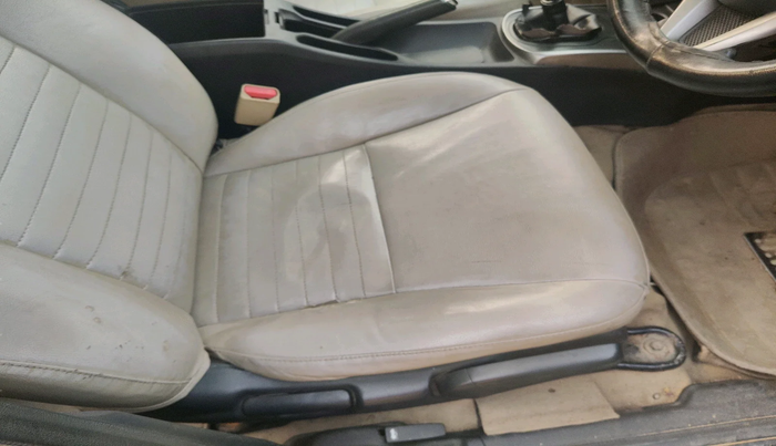 2014 Honda City 1.5L I-VTEC VX, Petrol, Manual, 1,16,456 km, interior