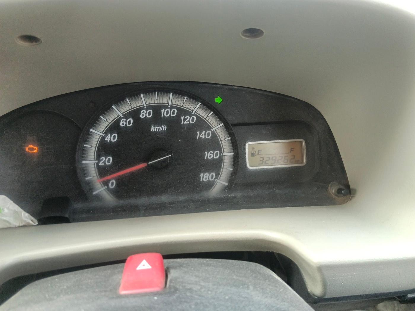 2018 Maruti Eeco 5 STR WITH A/C+HTR CNG, CNG, Manual, 3,35,000 km, interior