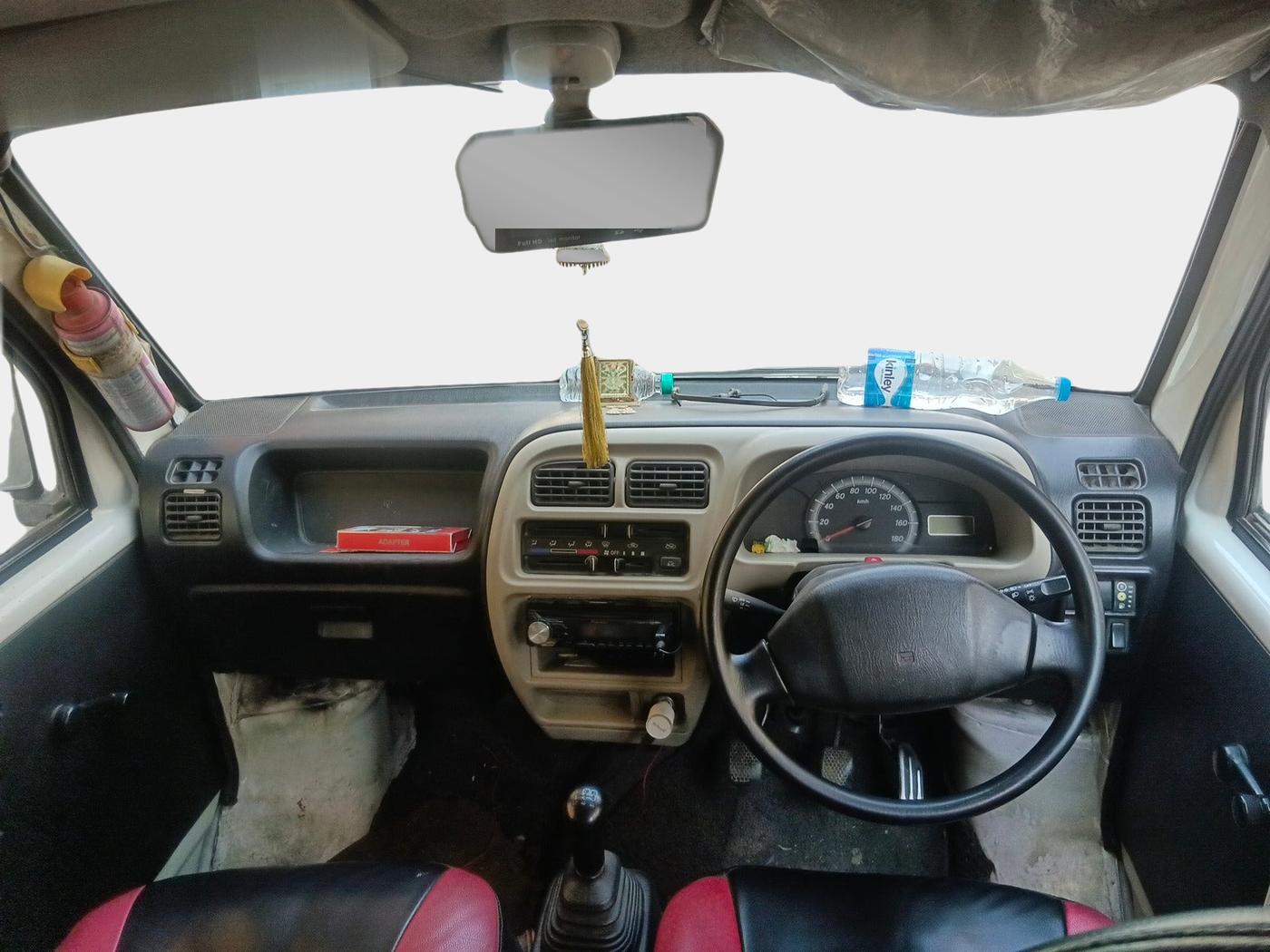 2018 Maruti Eeco 5 STR WITH A/C+HTR CNG, CNG, Manual, 3,35,000 km, interior