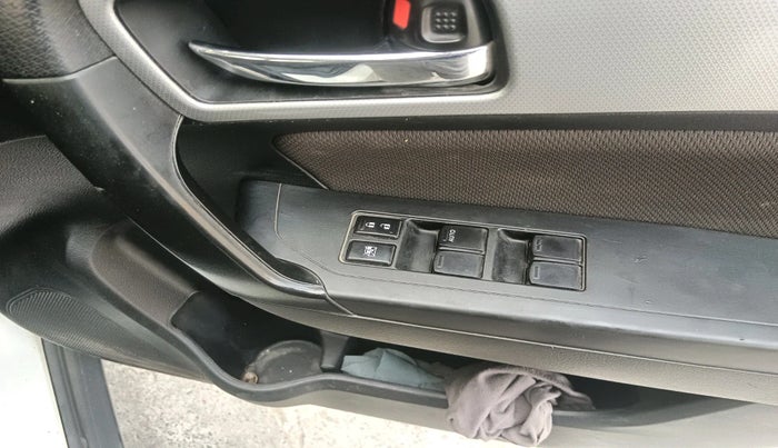 2022 Toyota URBAN CRUISER HIGH GRADE MT, Petrol, Manual, 1,71,012 km, interior