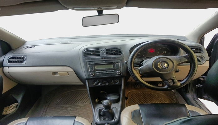 2013 Volkswagen Polo COMFORTLINE 1.2L, Diesel, Manual, 1,56,834 km, interior