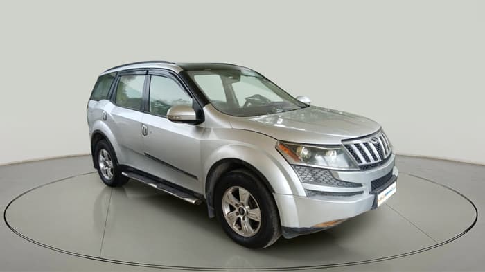 2012 Mahindra XUV500 W8, Diesel, Manual, 1,80,843 km, exterior