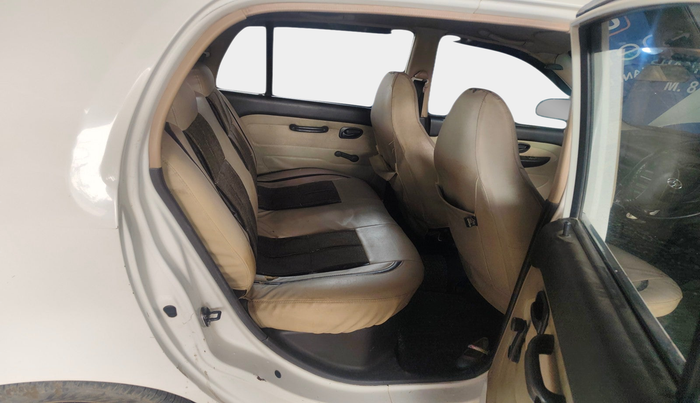 2011 Hyundai Santro Xing GLS, Petrol, Manual, 1,10,847 km, interior