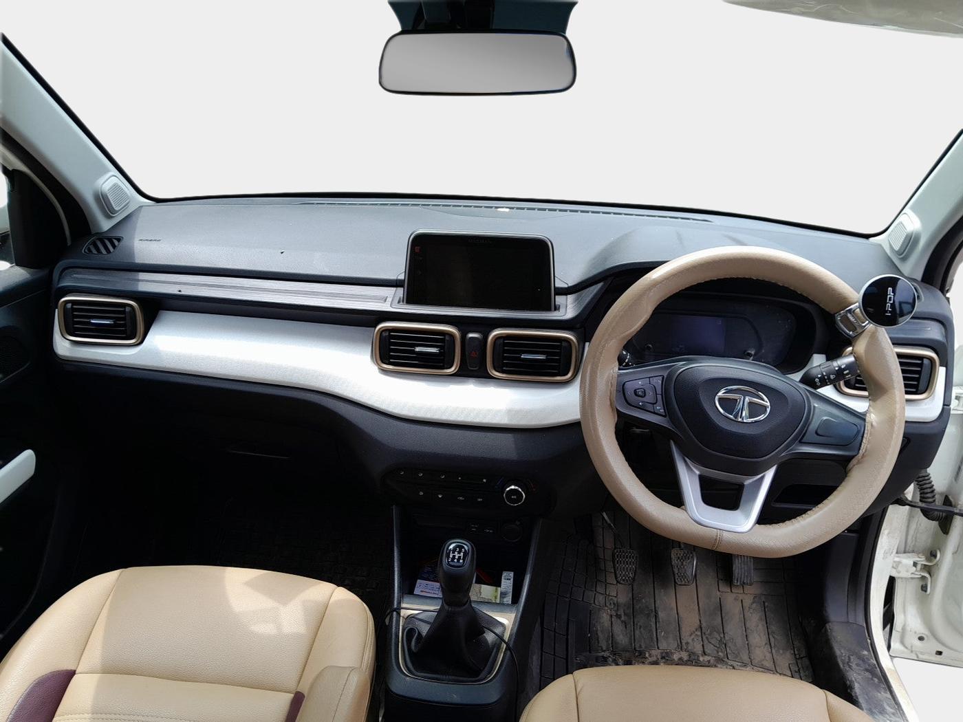 2023 Tata PUNCH ACCOMPLISHED DAZZLE SUNROOF CNG MT, Petrol, Manual, 43,815 km, interior