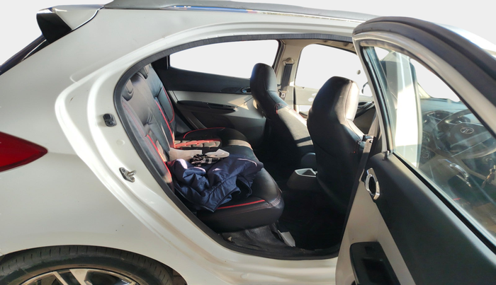 2019 Tata Tiago XZ PLUS PETROL, Petrol, Manual, 1,05,946 km, interior