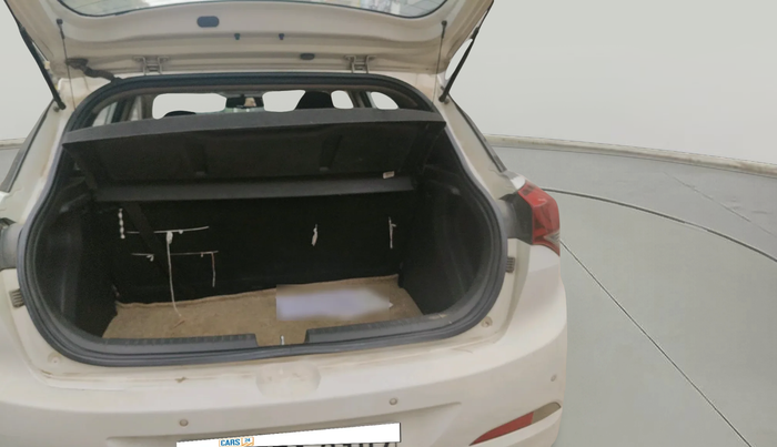 2016 Hyundai Elite i20 SPORTZ 1.4 CRDI, Diesel, Manual, 1,58,441 km, exterior