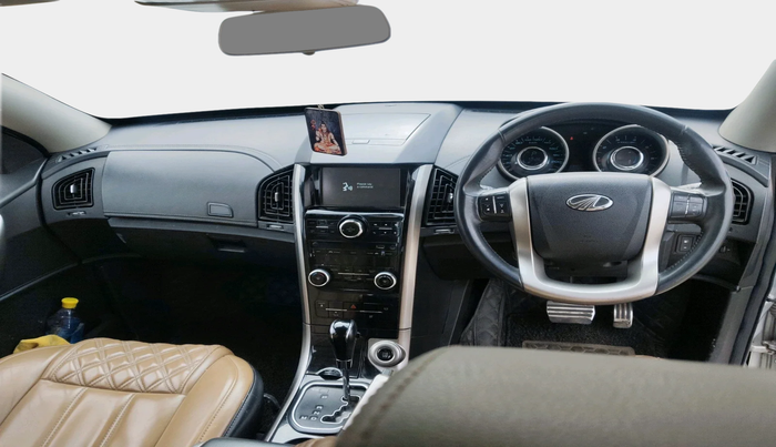2018 Mahindra XUV500 W11 AT, Diesel, Automatic, 73,406 km, interior