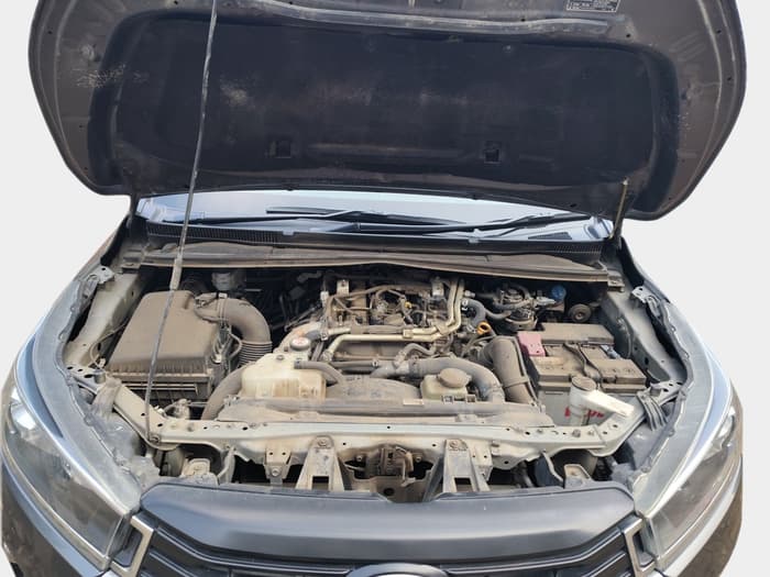 2021 Toyota Innova Crysta 2.4 GX 8 STR, Diesel, Manual, 34,664 km, exterior