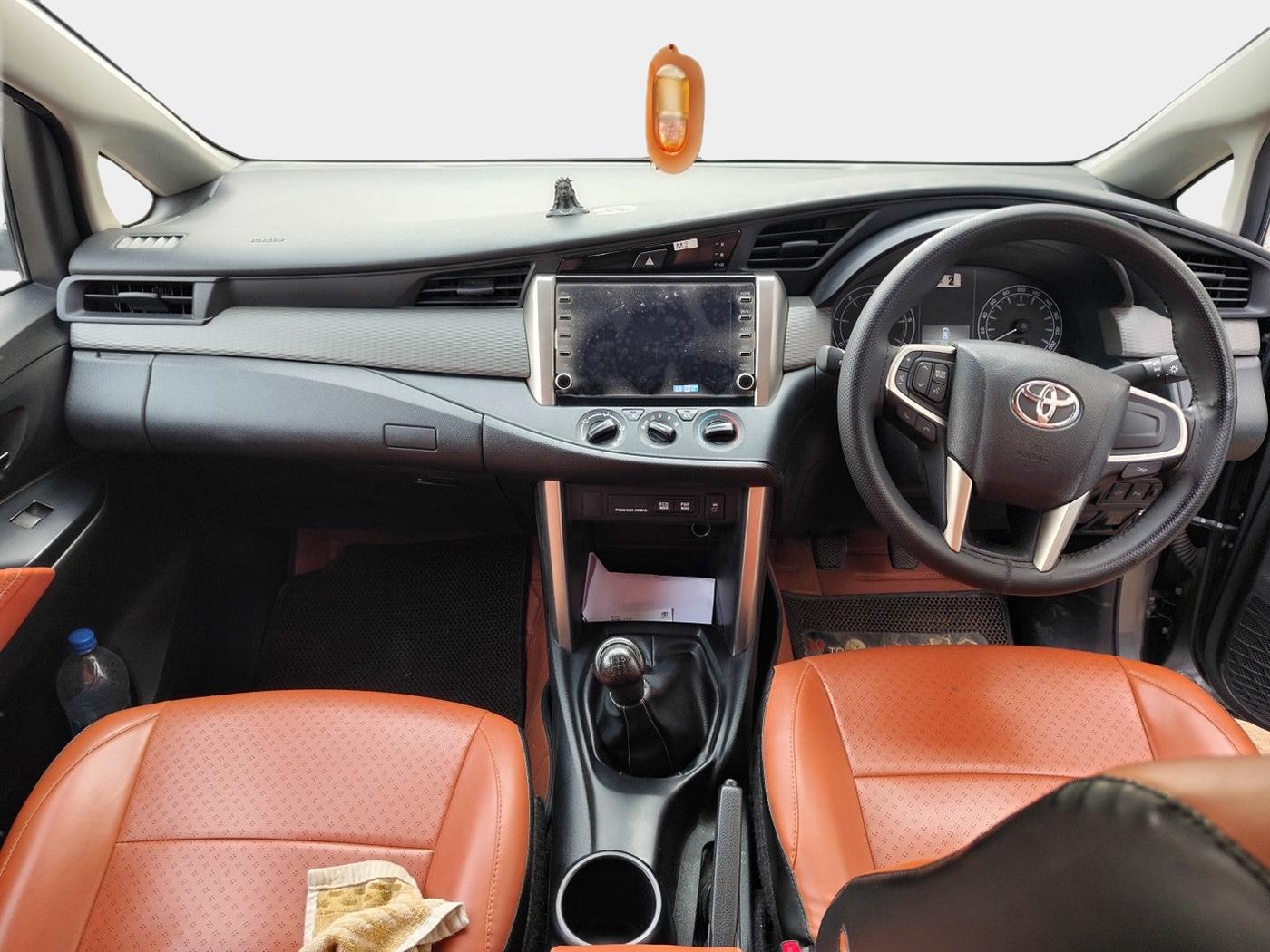 2021 Toyota Innova Crysta 2.4 GX 8 STR, Diesel, Manual, 34,664 km, interior