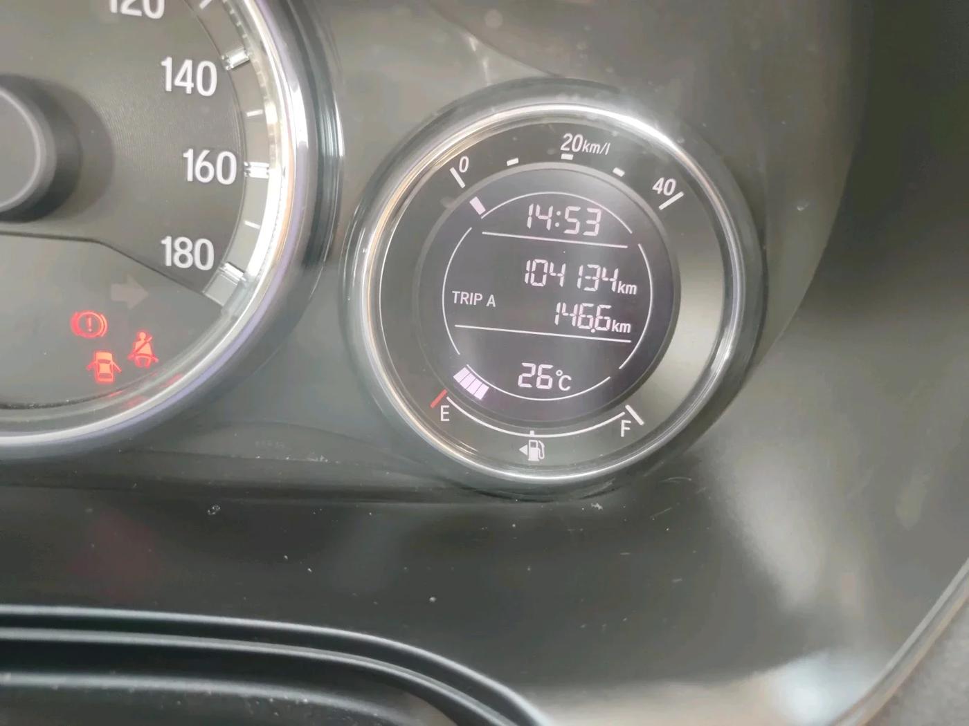 2016 Honda BR-V 1.5L I- DTEC V, Diesel, Manual, 1,04,134 km, interior