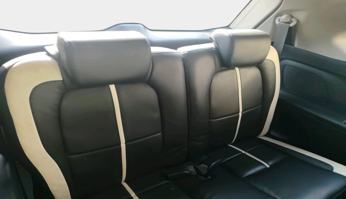 2016 Honda BR-V 1.5L I- DTEC V, Diesel, Manual, 1,04,134 km, interior