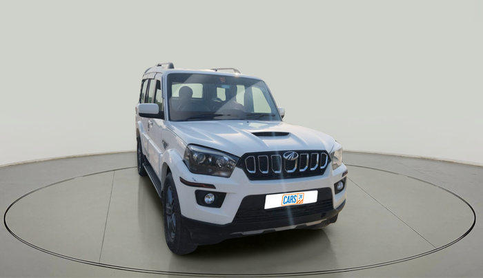 2018 Mahindra Scorpio S7, Diesel, Manual, 1,10,058 km, exterior