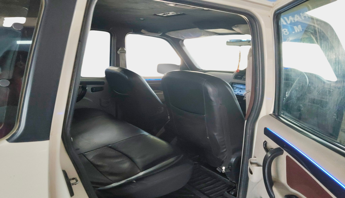 2018 Mahindra Scorpio S7, Diesel, Manual, 1,10,058 km, interior