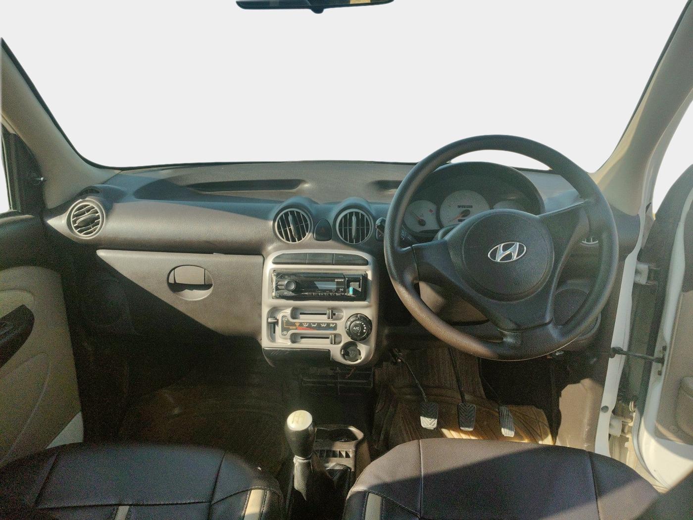 2014 Hyundai Santro Xing GL, CNG, Manual, 1,41,769 km, interior
