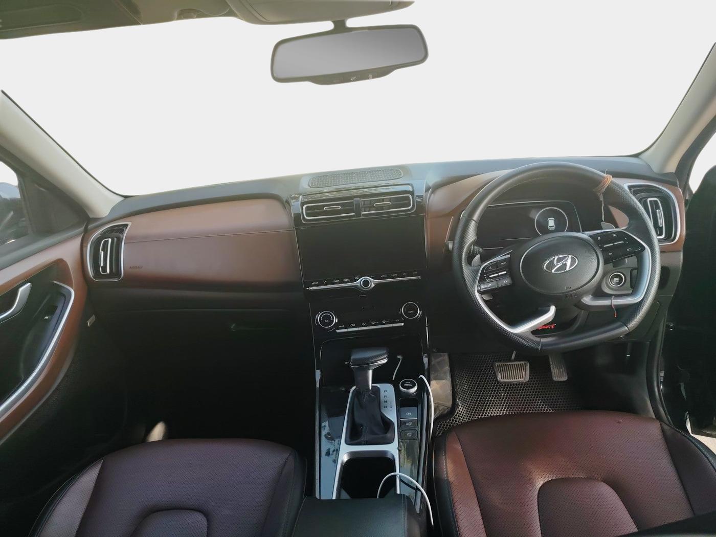 2021 Hyundai ALCAZAR PLATINUM(O) 7STR 1.5 AT, Diesel, Automatic, 86,400 km, interior