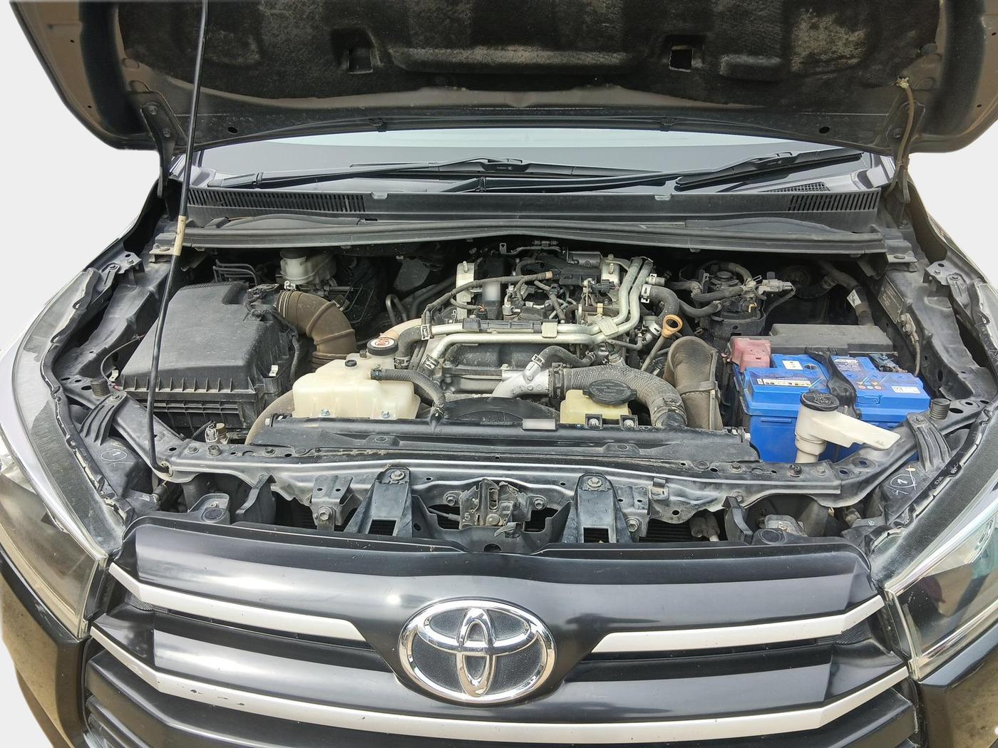 2019 Toyota Innova Crysta 2.8 GX AT 7 STR, Diesel, Automatic, 1,59,357 km, exterior