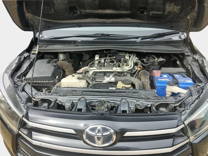 2019 Toyota Innova Crysta 2.8 GX AT 7 STR, Diesel, Automatic, 1,59,357 km, exterior