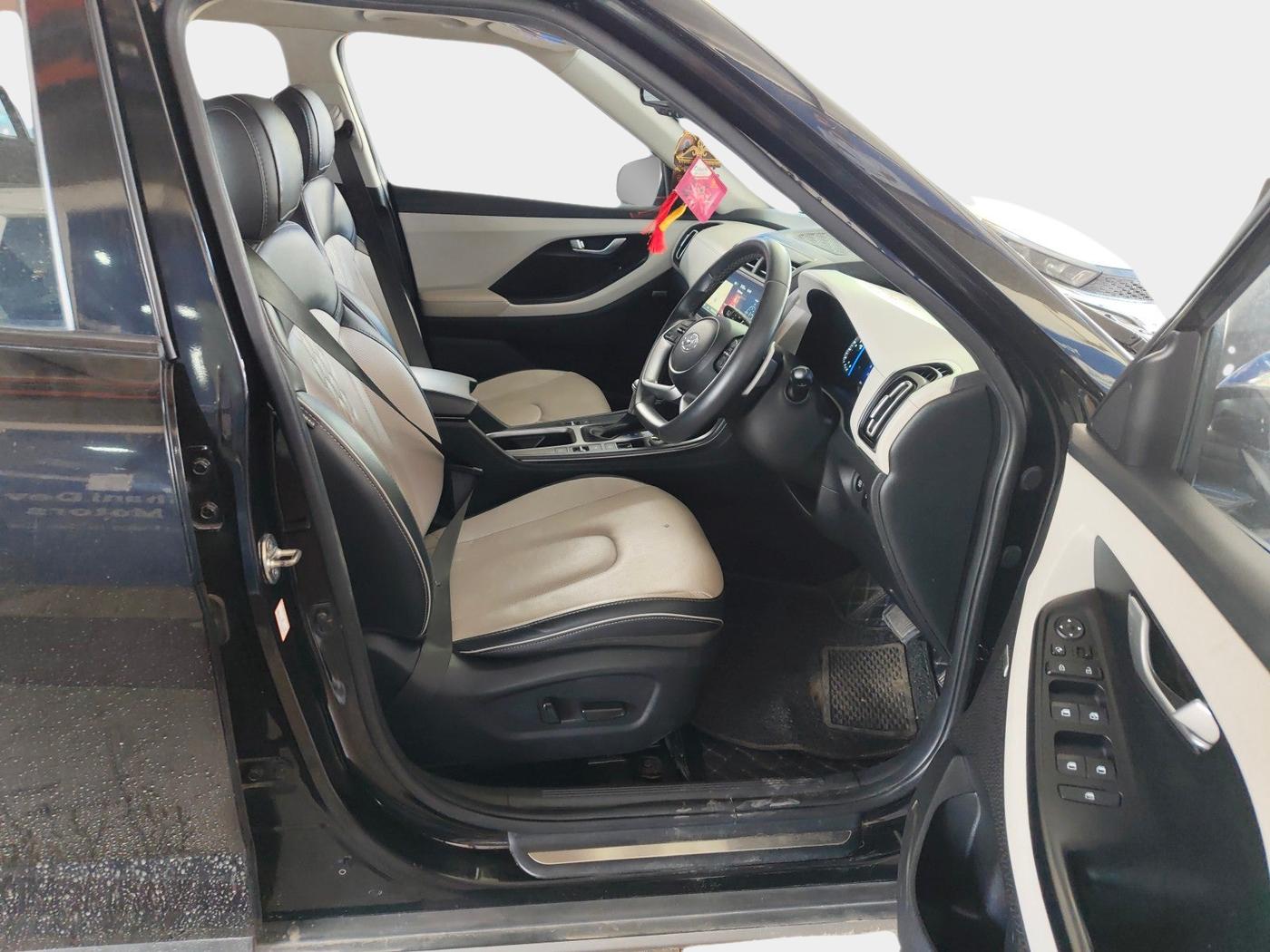 2022 Hyundai Creta SX (O) AT 1.5 DIESEL, Diesel, Automatic, 42,226 km, interior