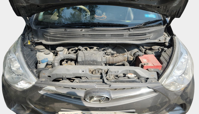 2016 Hyundai Eon MAGNA +, Petrol, Manual, 48,831 km, exterior