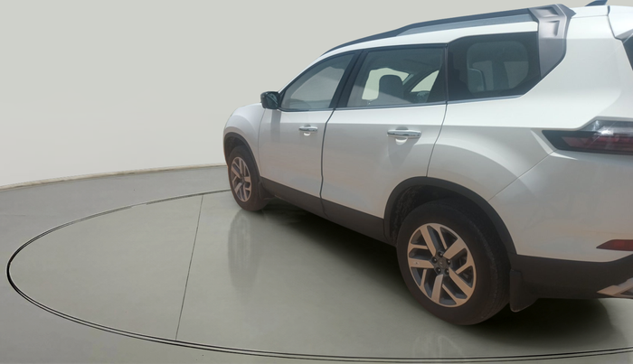 2023 Tata Safari XZA PLUS O 7STR, Diesel, Automatic, 3,388 km, exterior