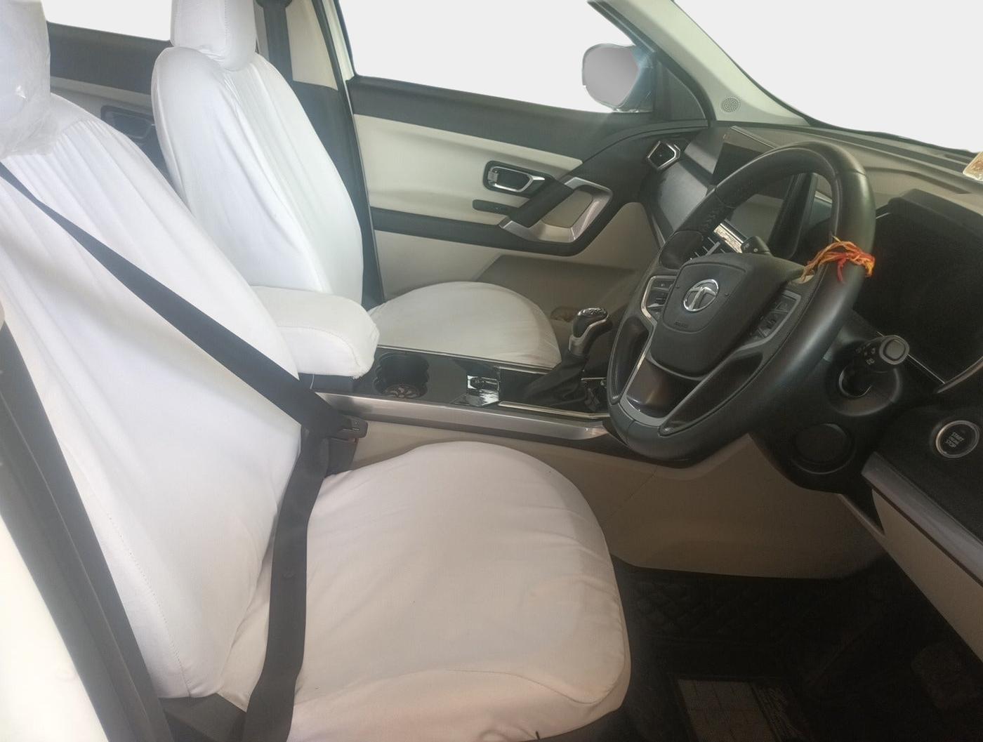 2023 Tata Safari XZA PLUS O 7STR, Diesel, Automatic, 3,388 km, interior